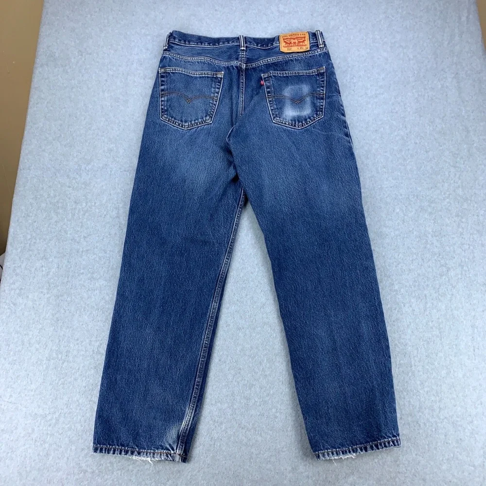 Levis levi 550